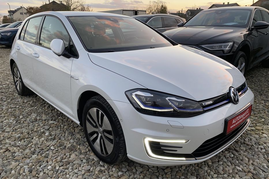 Продам Volkswagen e-Golf КамераСліпізониКруїзDynaudio 2019 года в Львове