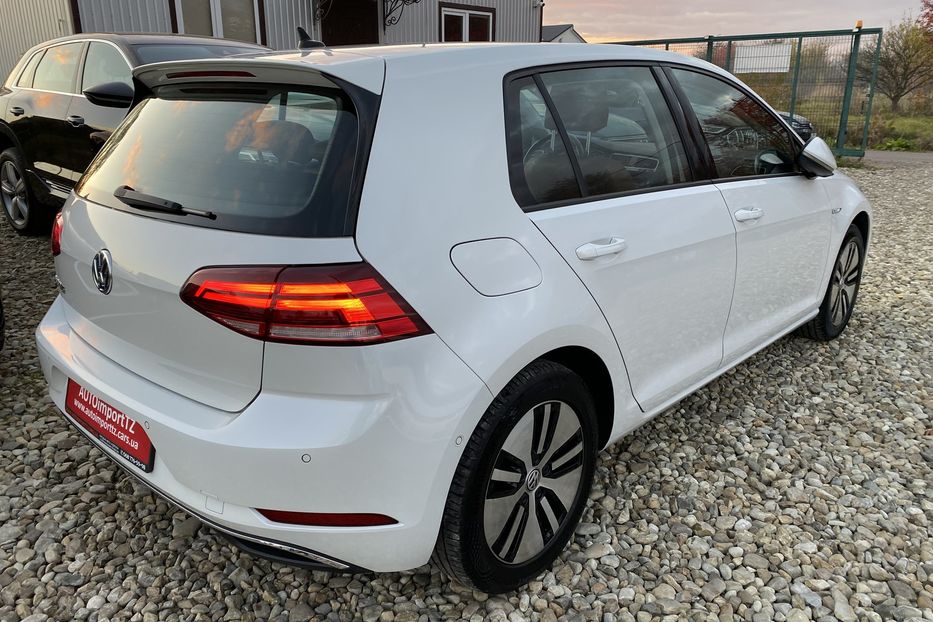 Продам Volkswagen e-Golf КамераСліпізониКруїзDynaudio 2019 года в Львове