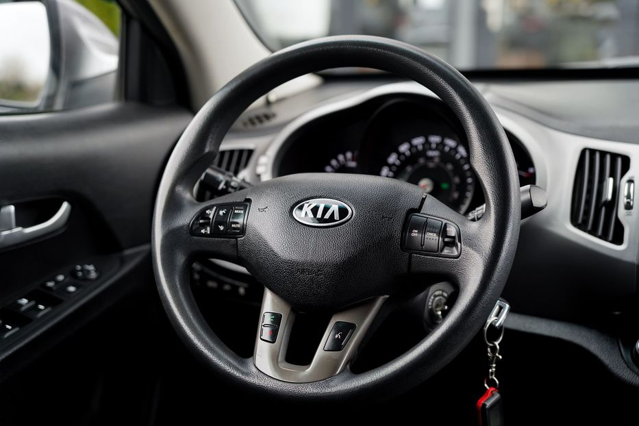 Продам Kia Sportage 2015 года в Черновцах