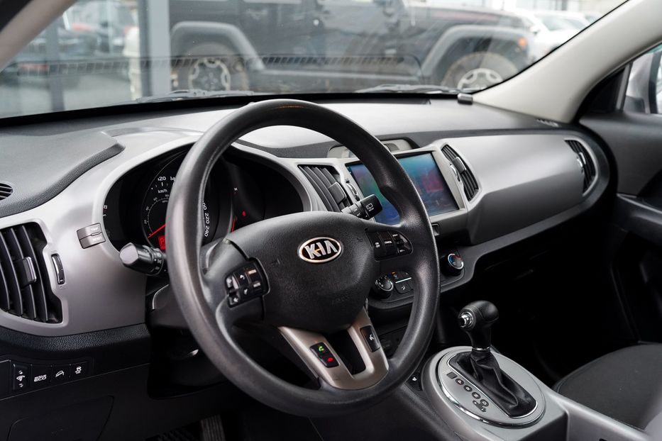 Продам Kia Sportage 2015 года в Черновцах