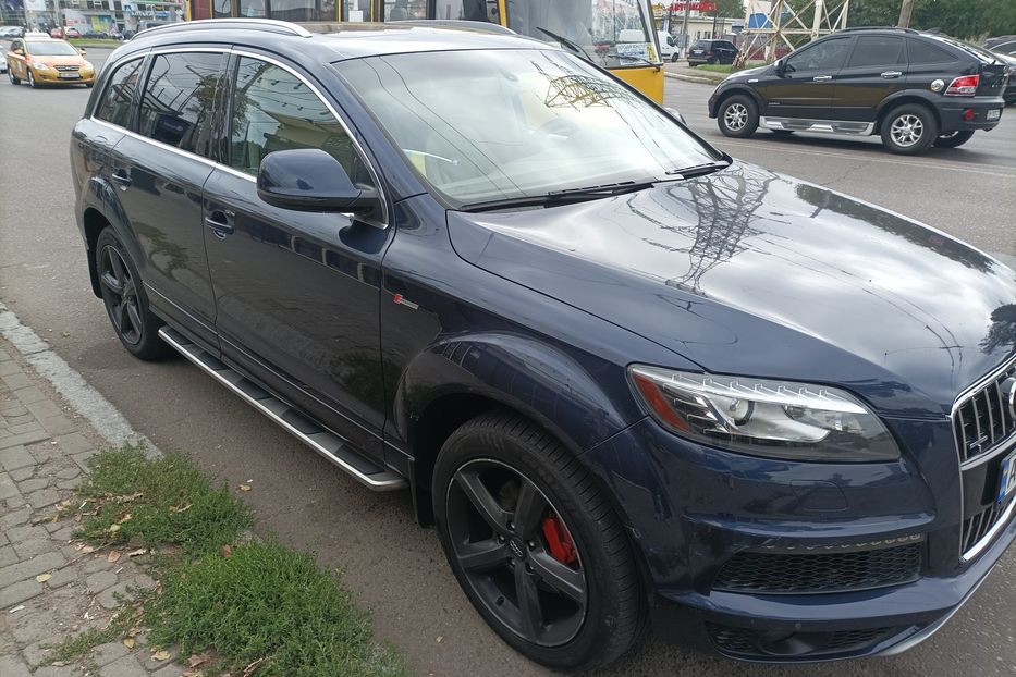 Продам Audi Q7 максимал 2012 года в Одессе