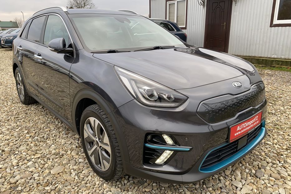 Продам Kia Niro Макс. комплектація Prestige 2019 года в Львове