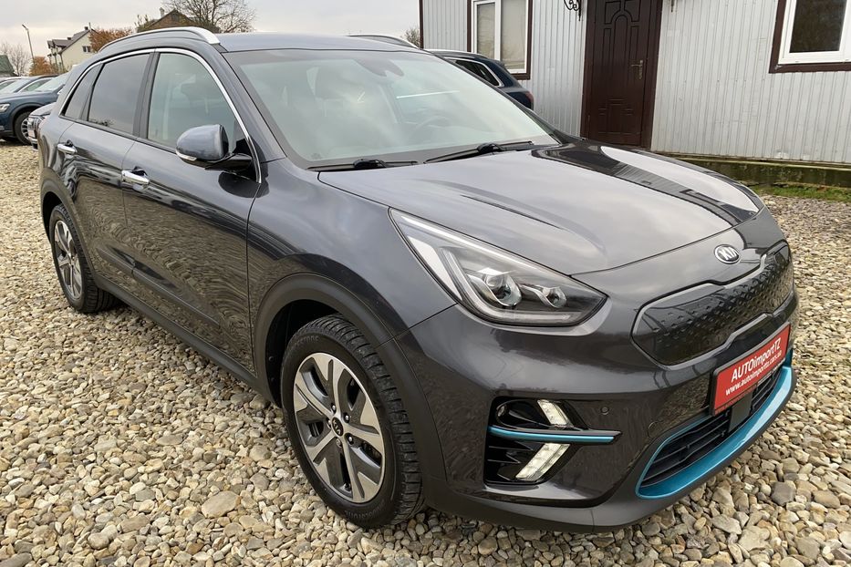 Продам Kia Niro Макс. комплектація Prestige 2019 года в Львове