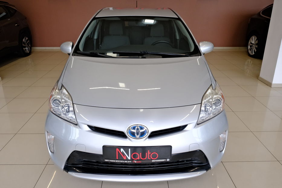 Продам Toyota Prius 2016 года в Одессе