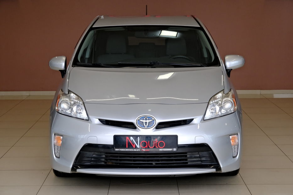 Продам Toyota Prius 2016 года в Одессе