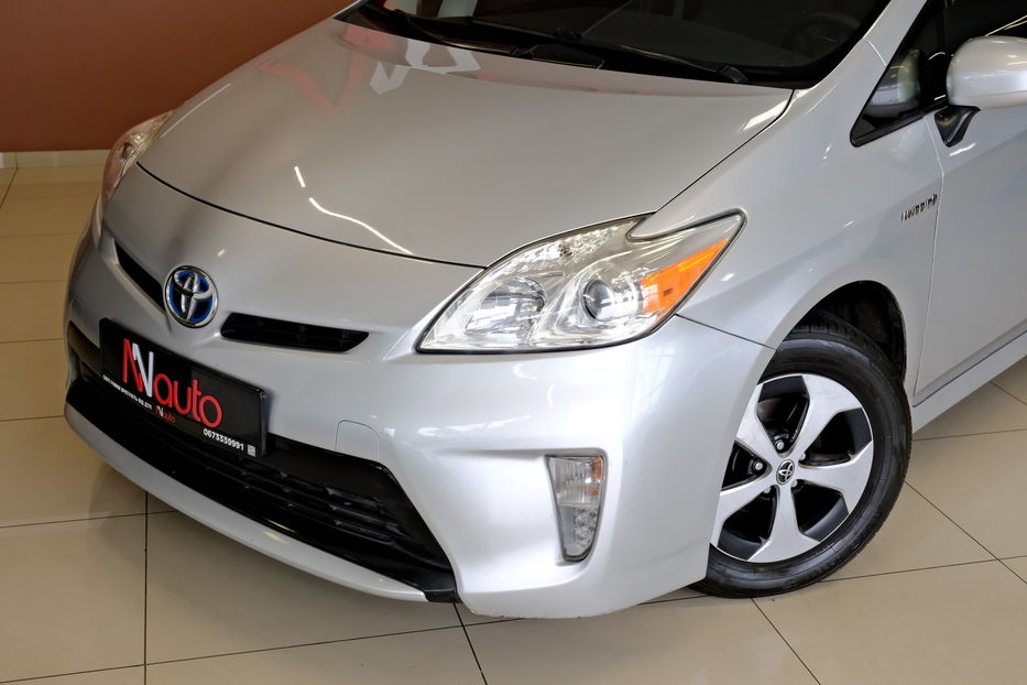 Продам Toyota Prius 2016 года в Одессе