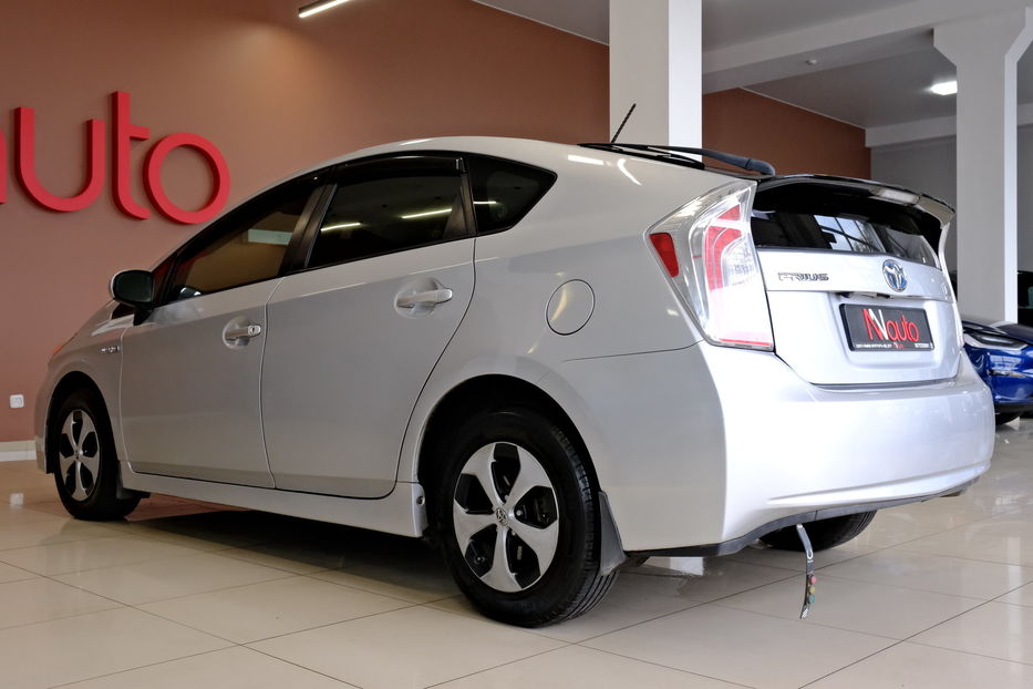 Продам Toyota Prius 2016 года в Одессе