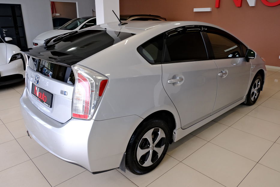 Продам Toyota Prius 2016 года в Одессе