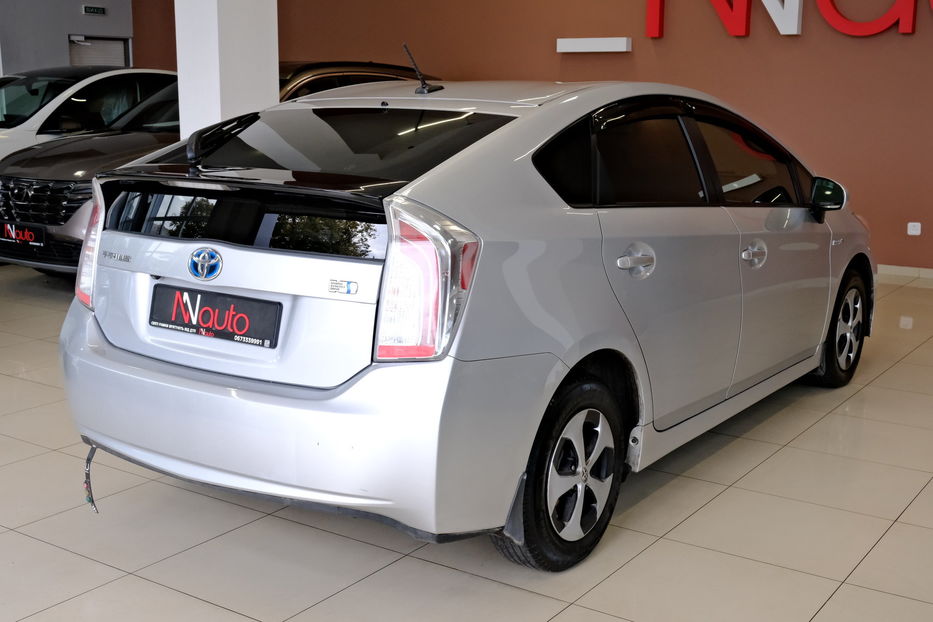 Продам Toyota Prius 2016 года в Одессе