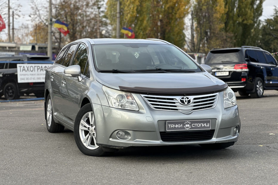 Продам Toyota Avensis 2011 года в Киеве