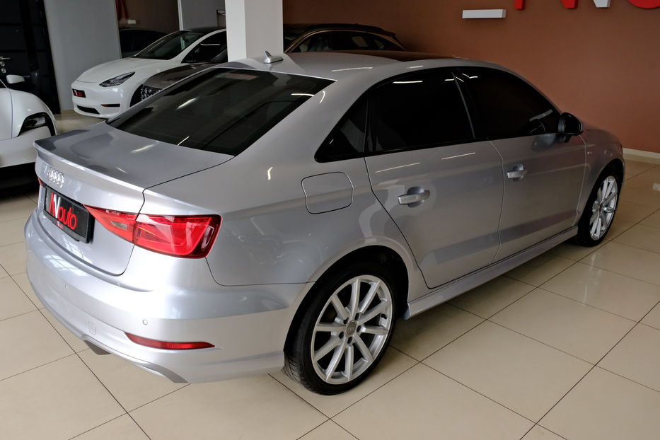 Продам Audi A3 2017 года в Одессе