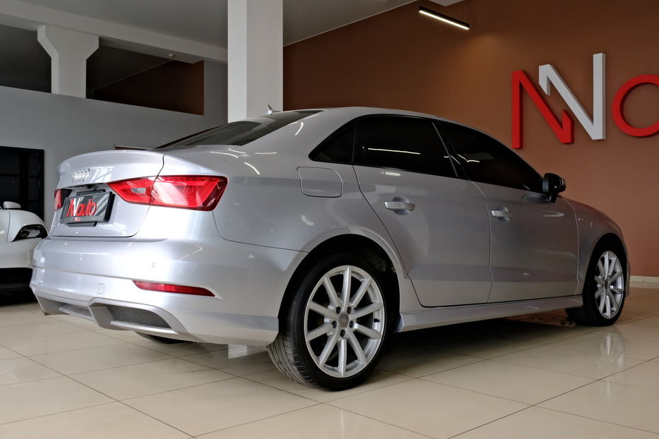 Продам Audi A3 2017 года в Одессе