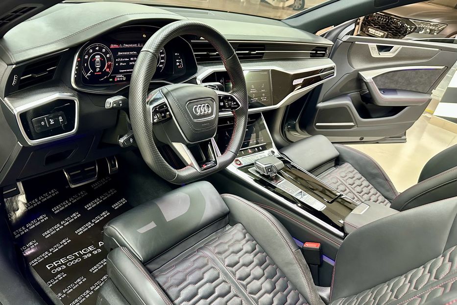 Продам Audi RS7 2021 года в Киеве