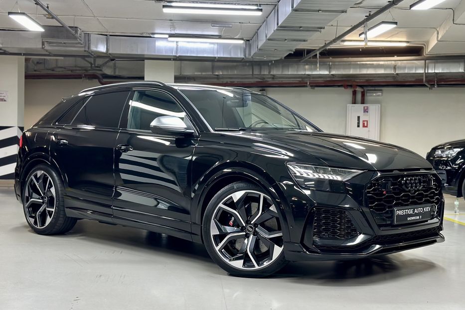 Продам Audi RS Q8 2023 года в Киеве