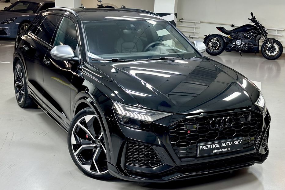 Продам Audi RS Q8 2023 года в Киеве