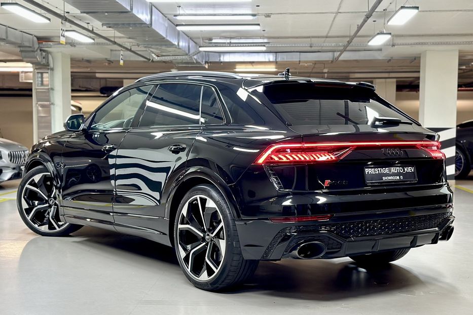 Продам Audi RS Q8 2023 года в Киеве