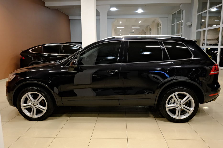 Продам Volkswagen Touareg 2016 года в Одессе