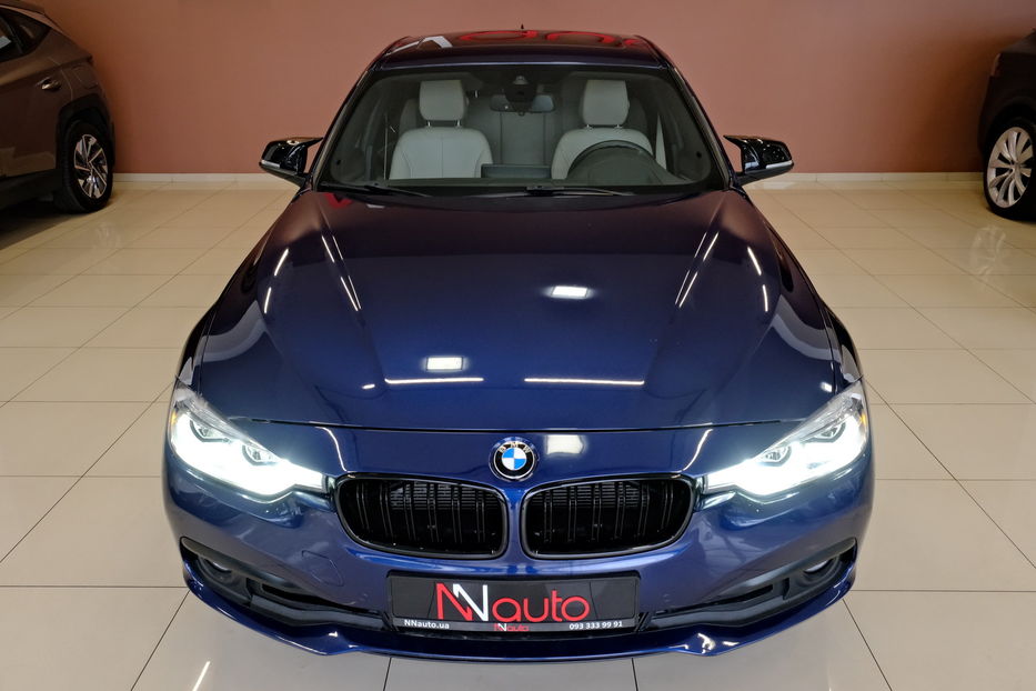 Продам BMW 328 2016 года в Одессе