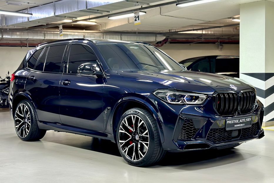 Продам BMW X5 M Competition 2022 года в Киеве