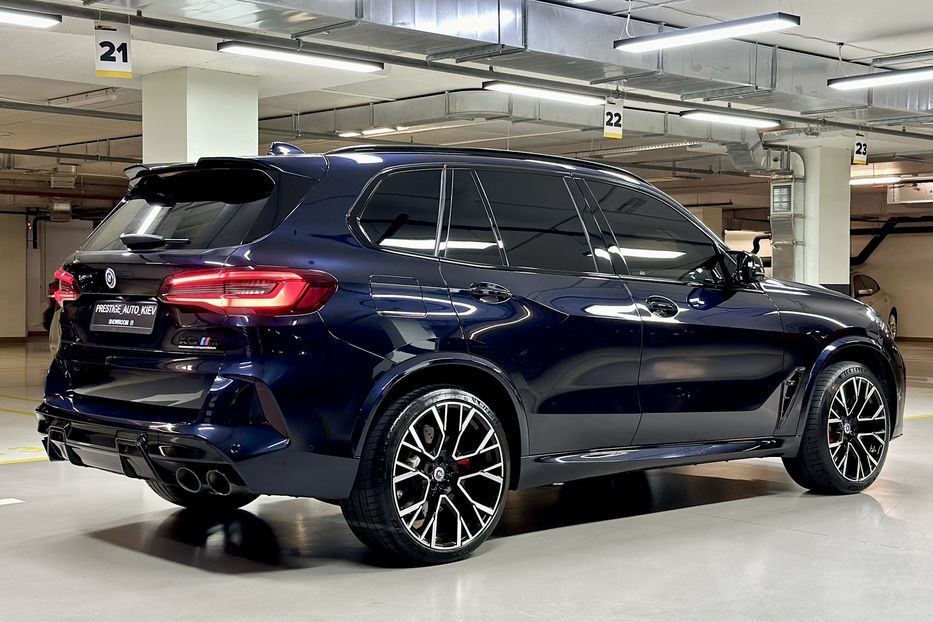 Продам BMW X5 M Competition 2022 года в Киеве