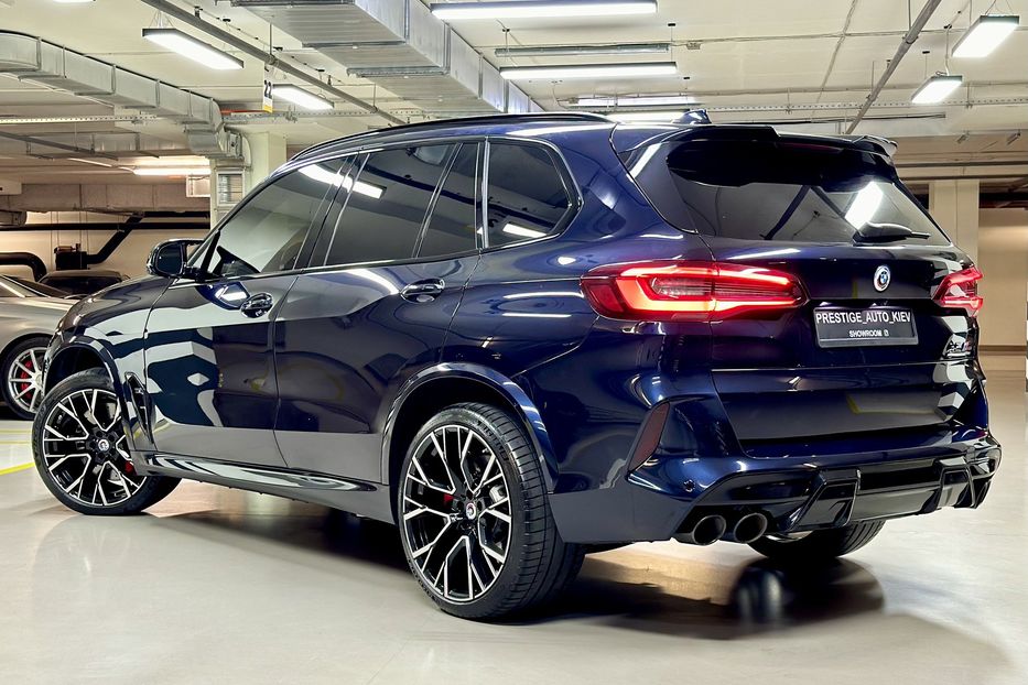 Продам BMW X5 M Competition 2022 года в Киеве