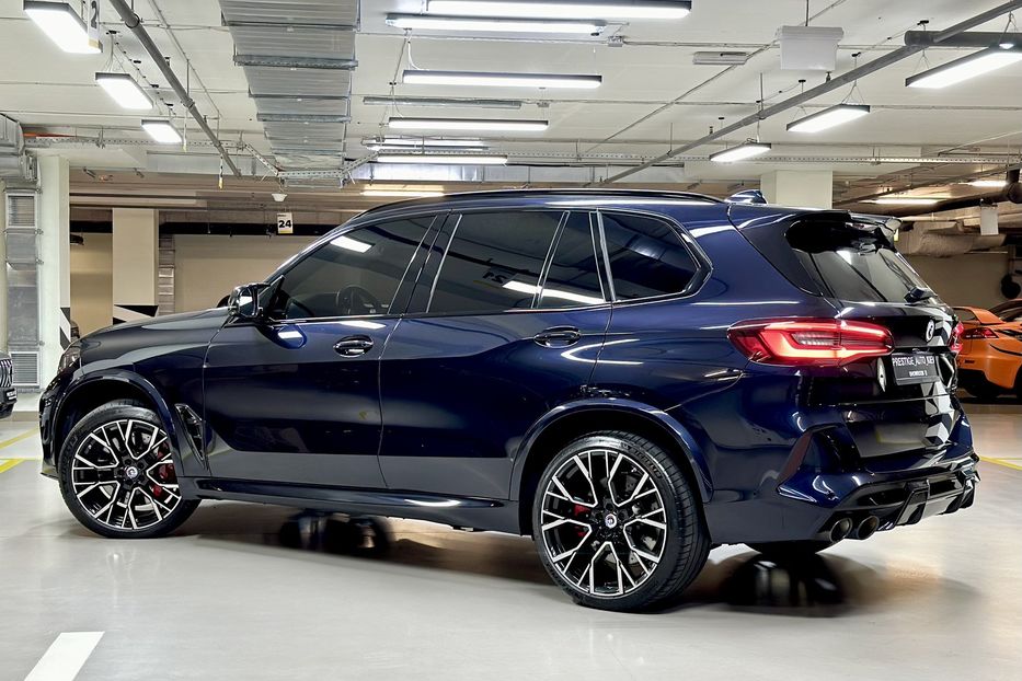 Продам BMW X5 M Competition 2022 года в Киеве