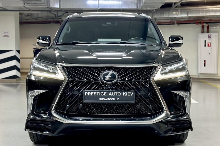 Продам Lexus LX 570 F-Sport 2018 года в Киеве