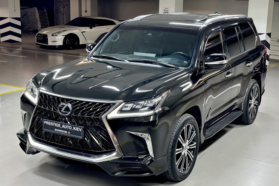 Продам Lexus LX 570 F-Sport 2018 года в Киеве