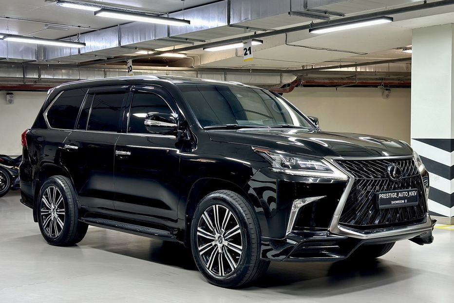 Продам Lexus LX 570 F-Sport 2018 года в Киеве