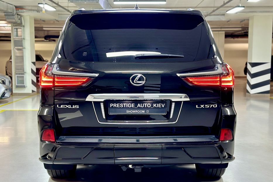 Продам Lexus LX 570 F-Sport 2018 года в Киеве