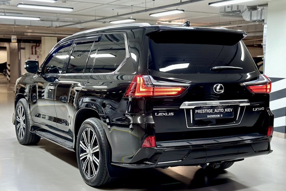 Продам Lexus LX 570 F-Sport 2018 года в Киеве