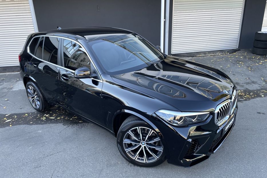 Продам BMW X5 25d M-package  2021 года в Киеве