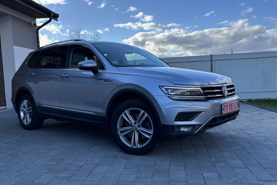 Продам Volkswagen Tiguan 2.0TDI 4motion Highline 2020 года в Львове