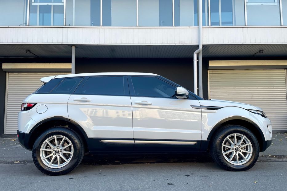 Продам Land Rover Range Rover Evoque 2013 года в Киеве