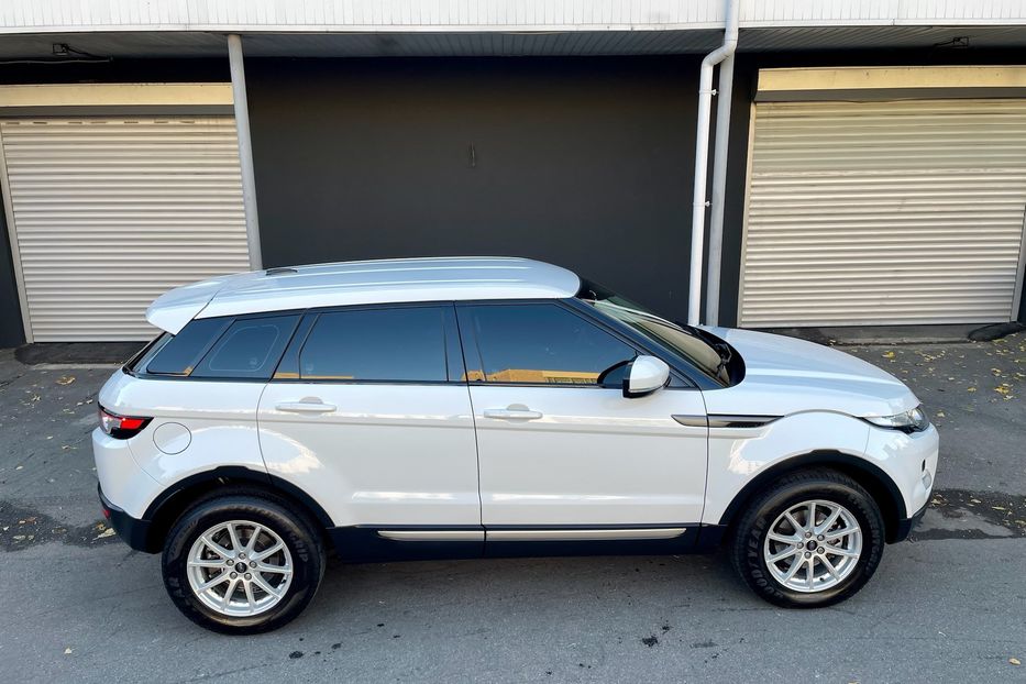 Продам Land Rover Range Rover Evoque 2013 года в Киеве