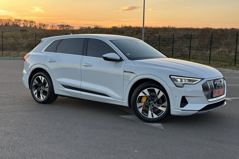 Продам Audi E-Tron 50 2021 года в Ровно