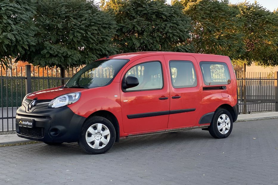 Продам Renault Kangoo пасс. 2018 года в Луцке