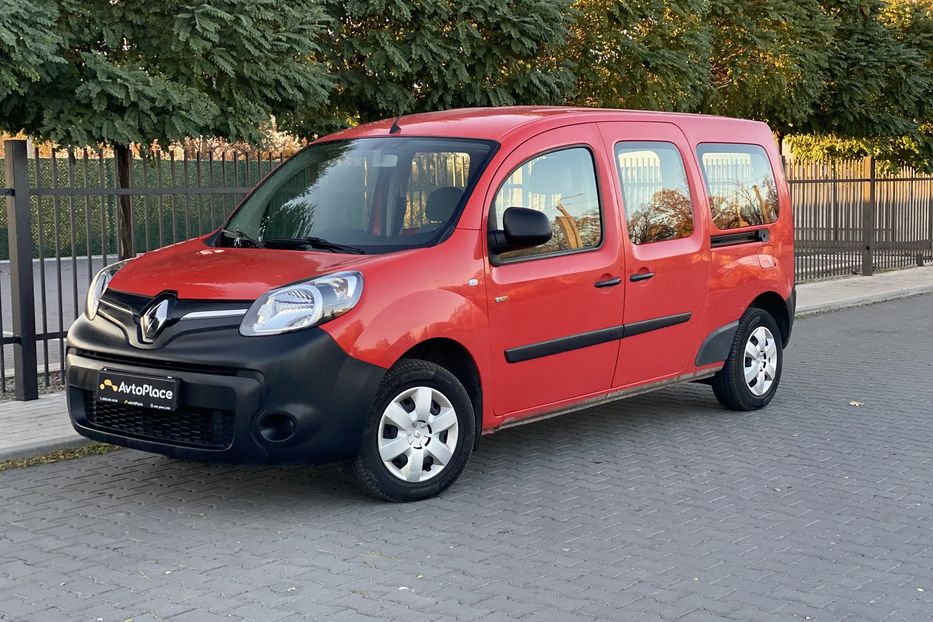 Продам Renault Kangoo пасс. 2018 года в Луцке