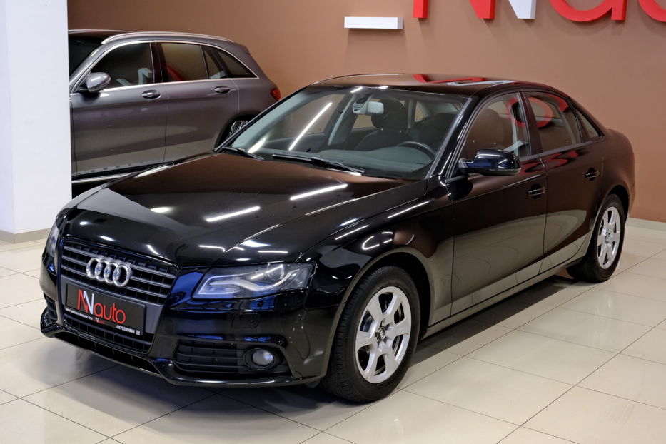 Продам Audi A4 2011 года в Одессе