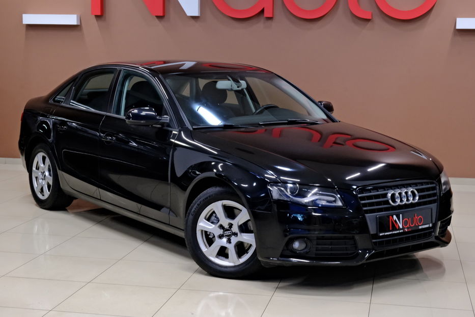 Продам Audi A4 2011 года в Одессе