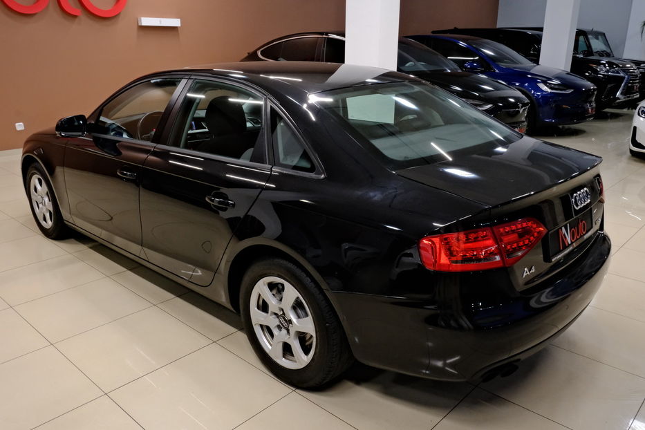 Продам Audi A4 2011 года в Одессе