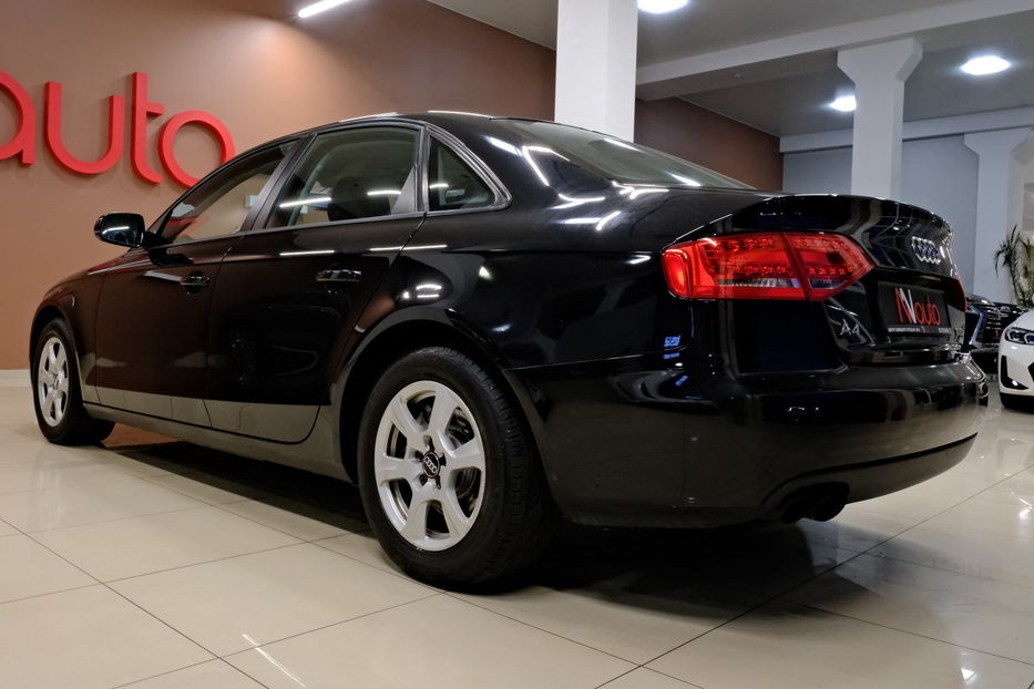 Продам Audi A4 2011 года в Одессе