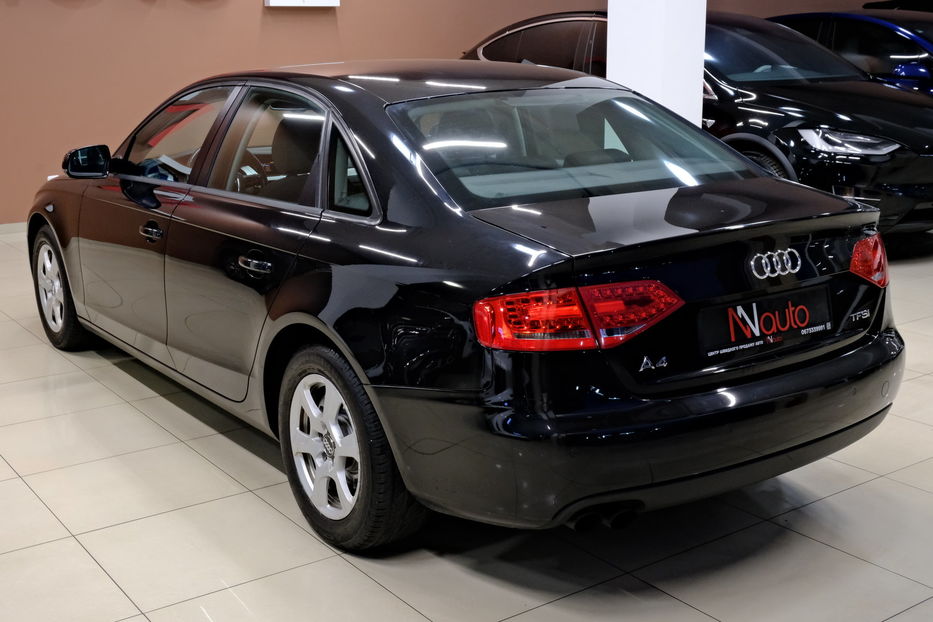 Продам Audi A4 2011 года в Одессе