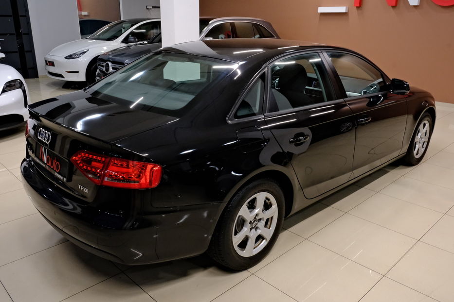 Продам Audi A4 2011 года в Одессе