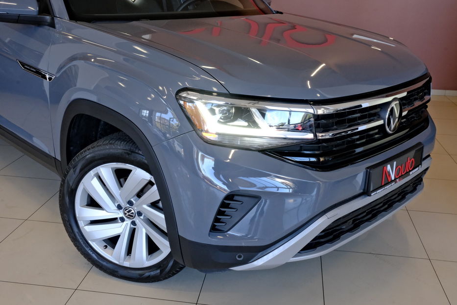 Продам Volkswagen Atlas Cross Sport 2022 года в Одессе