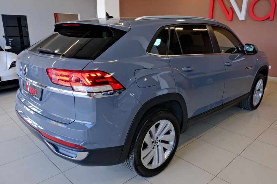 Продам Volkswagen Atlas Cross Sport 2022 года в Одессе