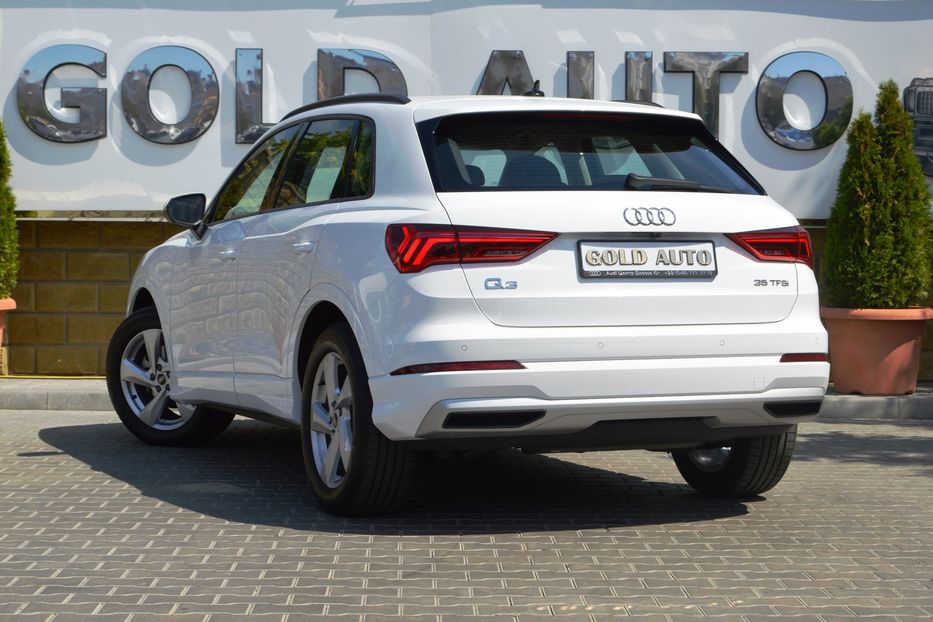 Продам Audi Q3 2022 года в Одессе