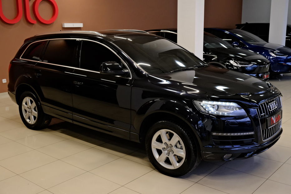 Продам Audi Q7 2013 года в Одессе