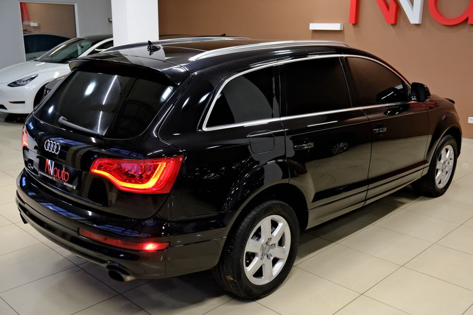 Продам Audi Q7 2013 года в Одессе