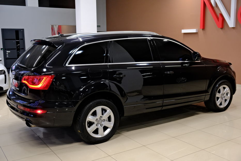 Продам Audi Q7 2013 года в Одессе